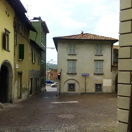 La Piazza Bed & Breakfast *